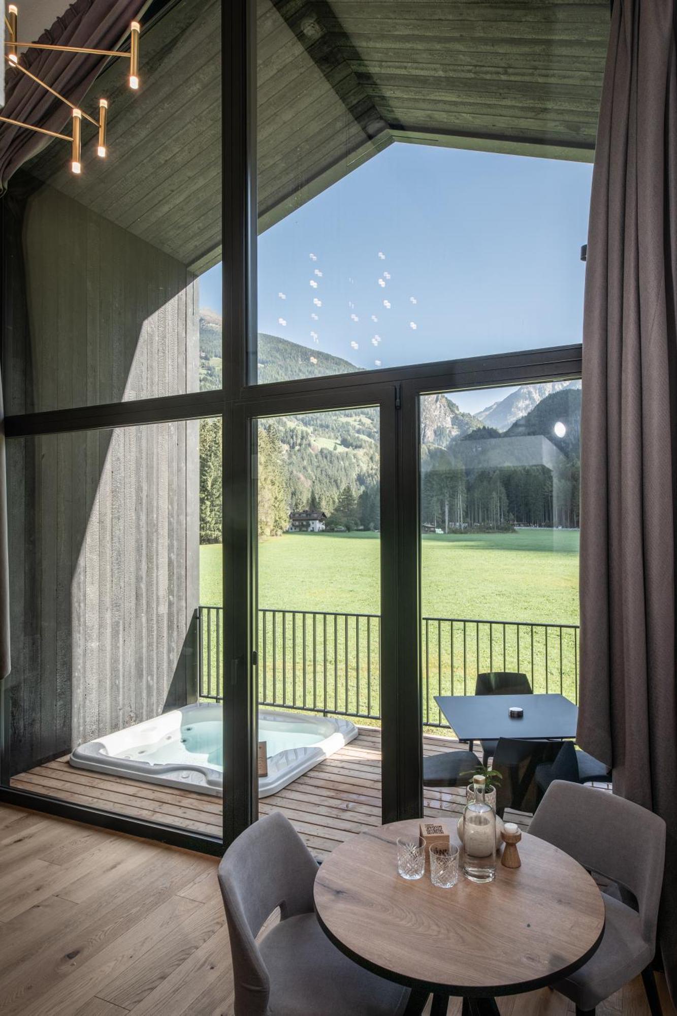 Sandgold Alpine Glamping カンポ・トゥーレス エクステリア 写真