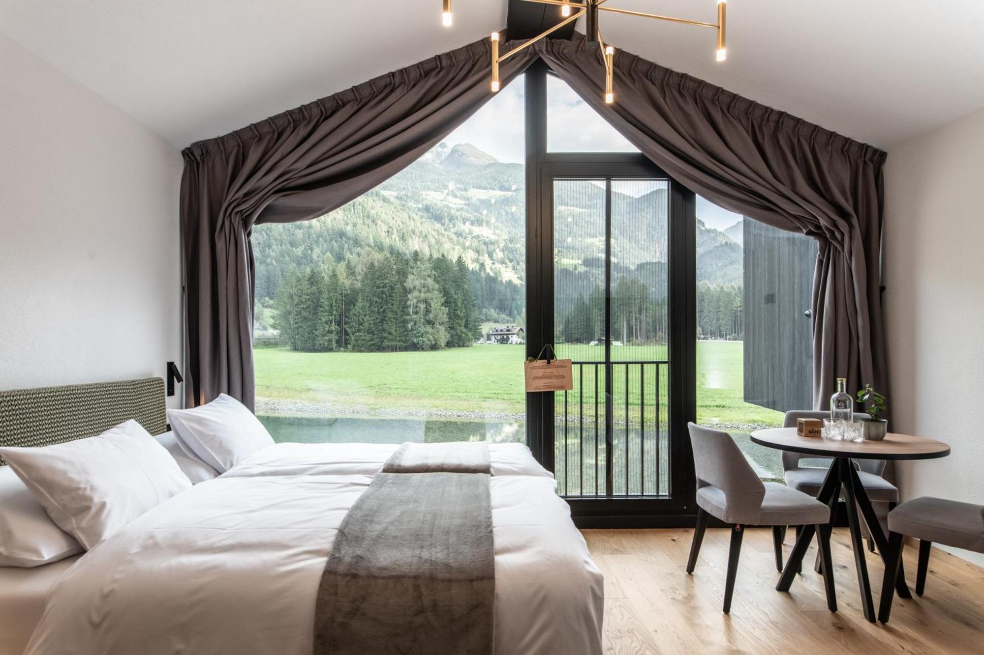 Sandgold Alpine Glamping カンポ・トゥーレス エクステリア 写真